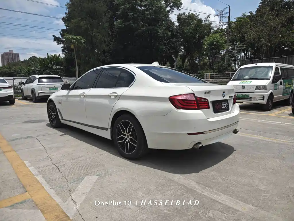 BMW 5 Series 2013 — фото 10