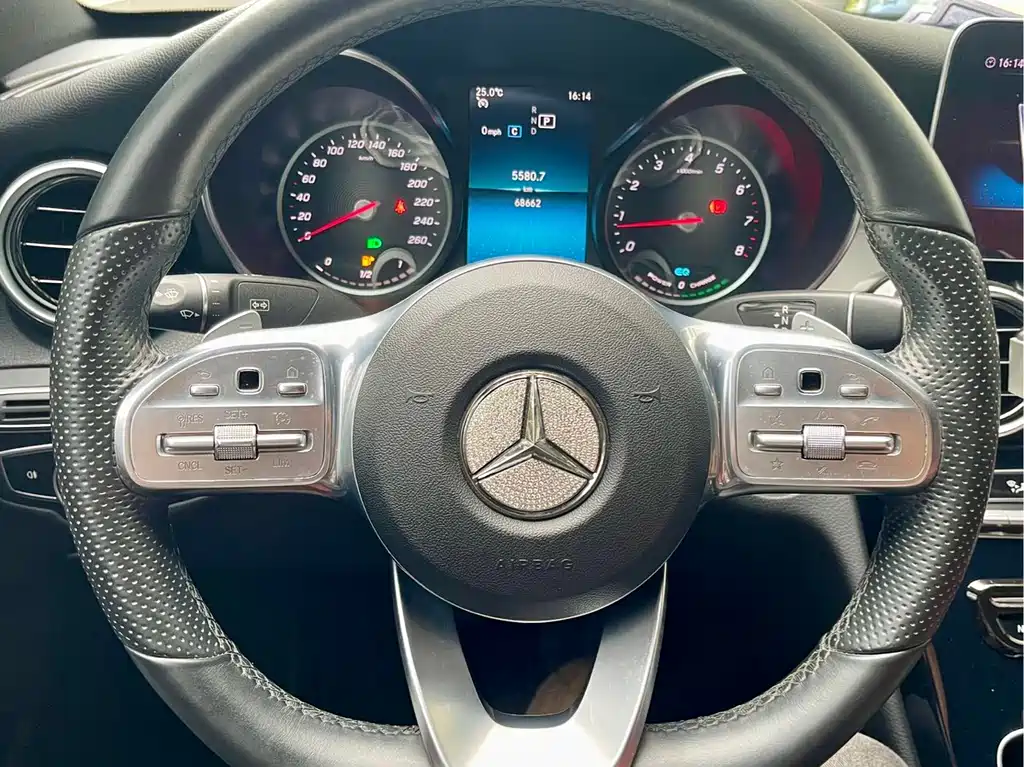 Mercedes-Benz C-Class 2019 — фото 12