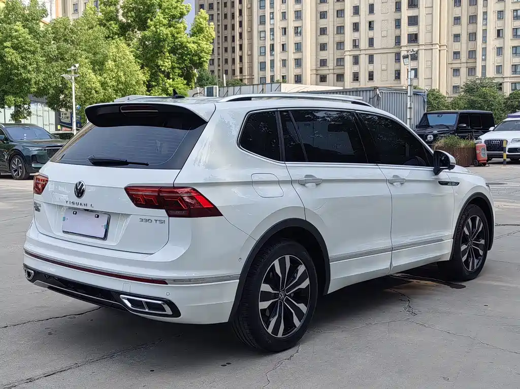 Volkswagen Tiguan L 2024