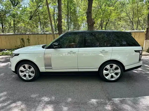 Land Rover Range Rover 2013