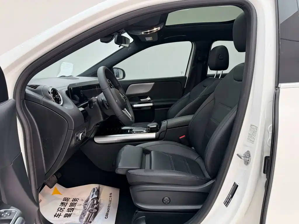 Mercedes-Benz GLA 2023 — фото 17