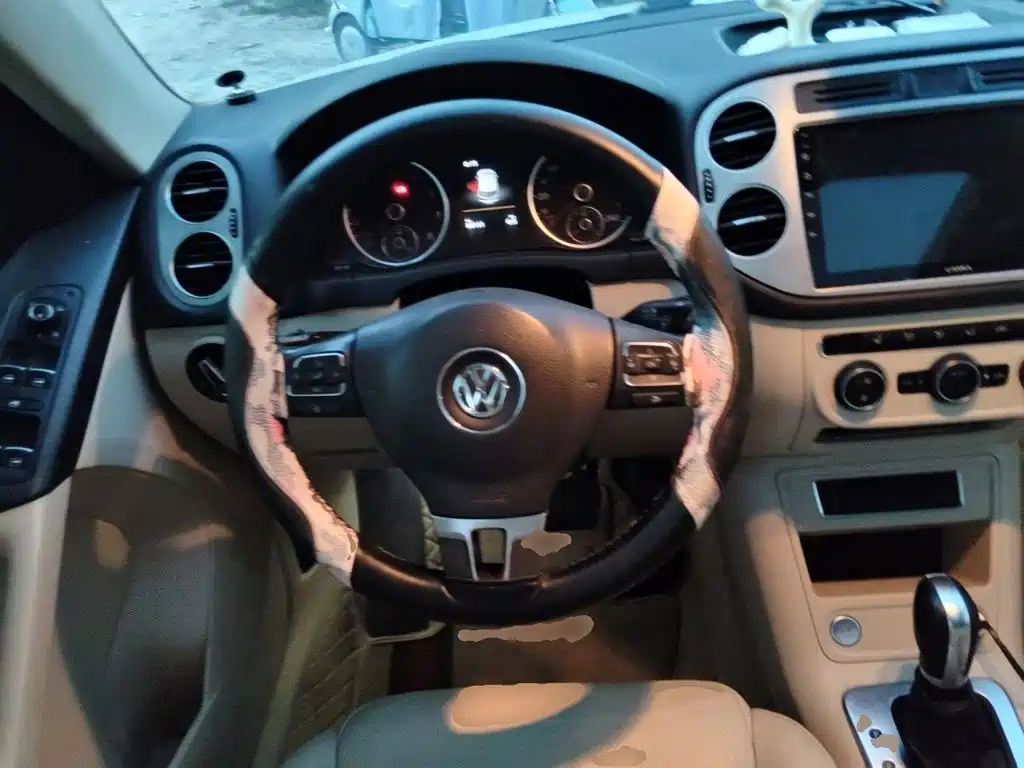 Volkswagen Tiguan 2014