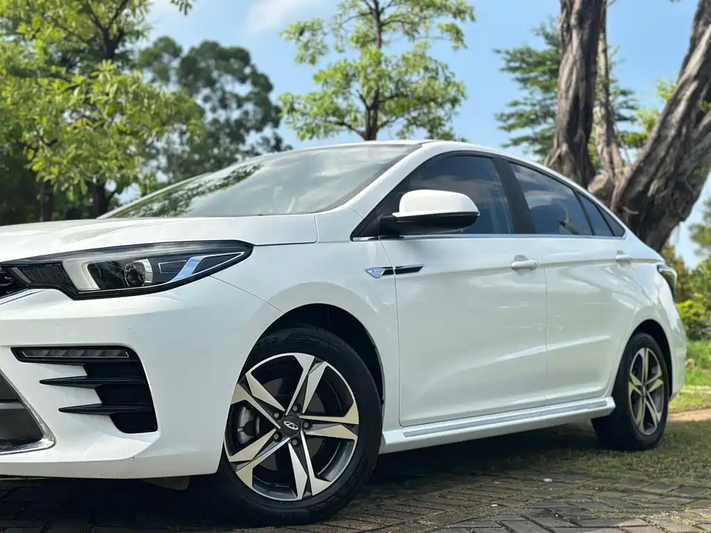 Chery Arrizo 5 PLUS 2022