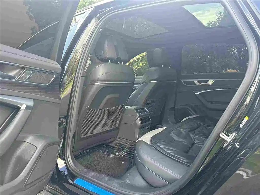 Audi A6L 2024