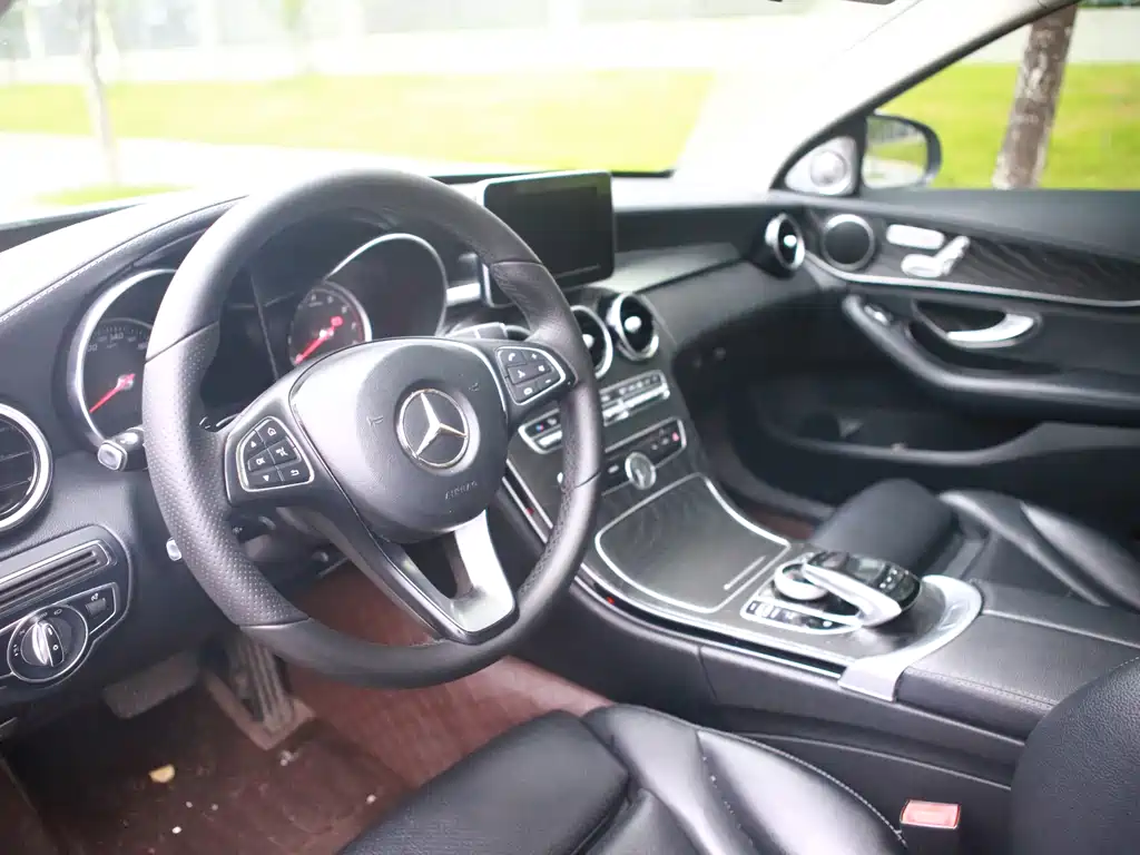 Mercedes-Benz C-Class 2018