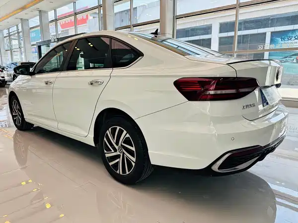 Volkswagen Lavida 2022