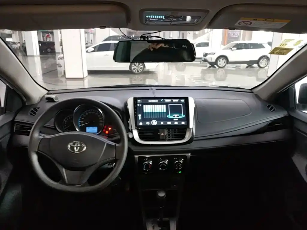 Toyota Vios 2018 — фото 10