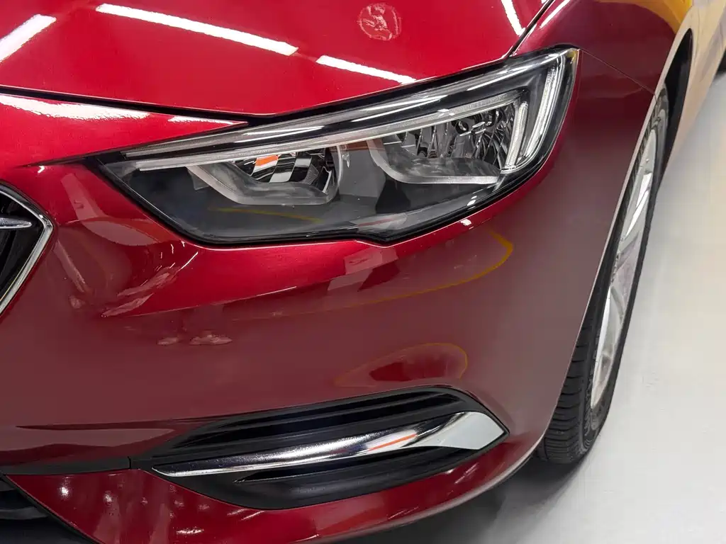 Buick Regal 2019 — фото 25