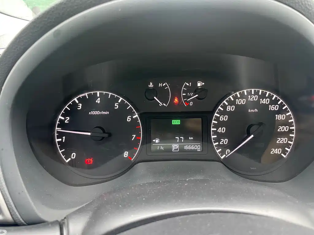 Nissan Sylphy 2015 — фото 13
