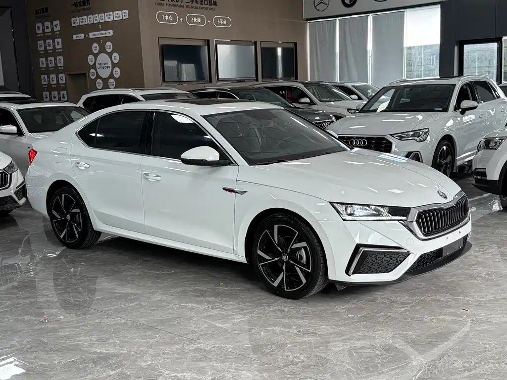 Skoda Octavia 2023