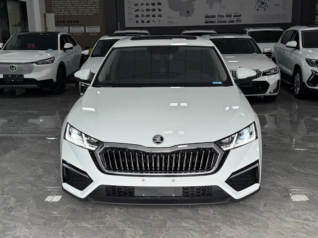 Skoda Octavia 2023