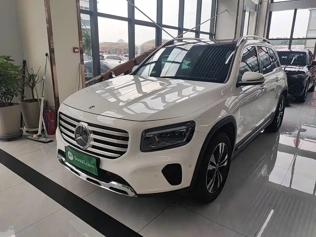 Mercedes-Benz GLB 2024