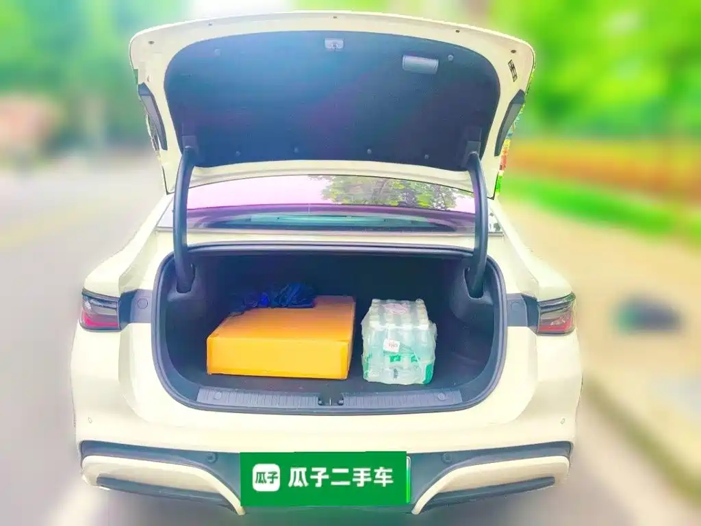 BYD Seal 06 2025 — фото 10