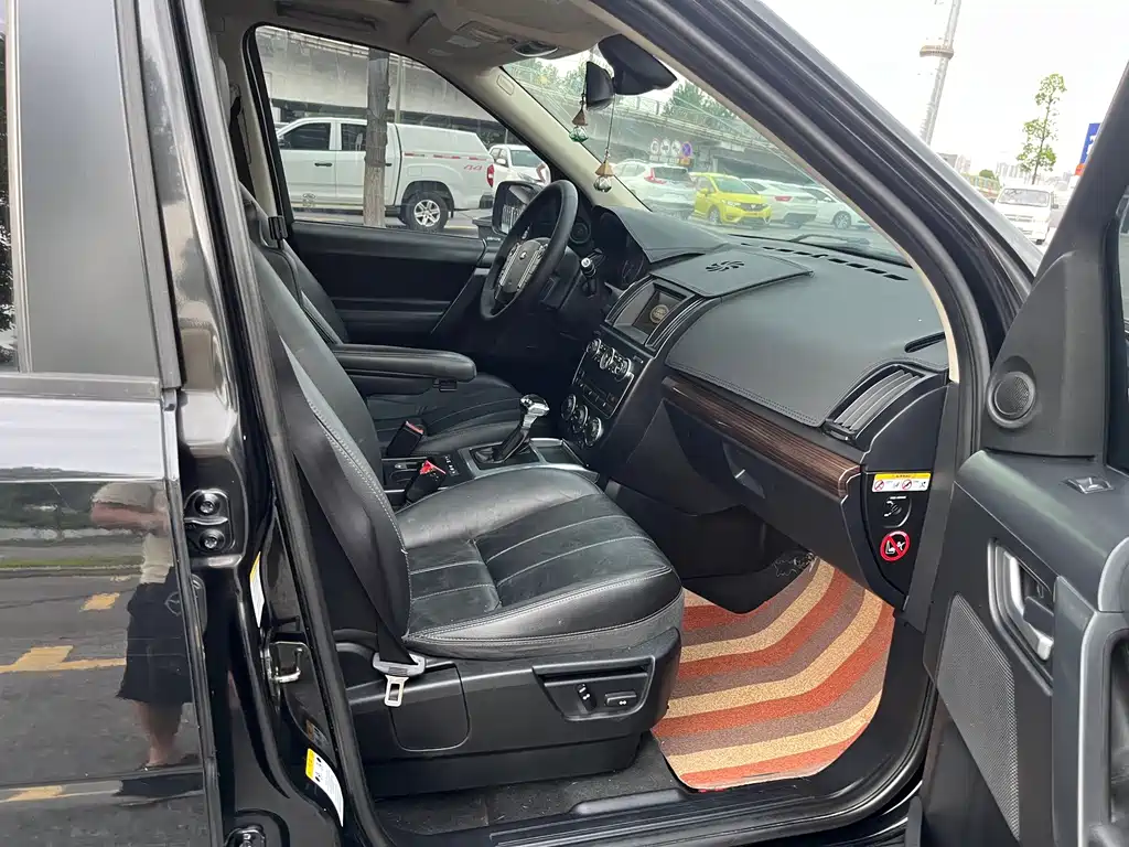Land Rover Freelander 2 2013 — фото 10