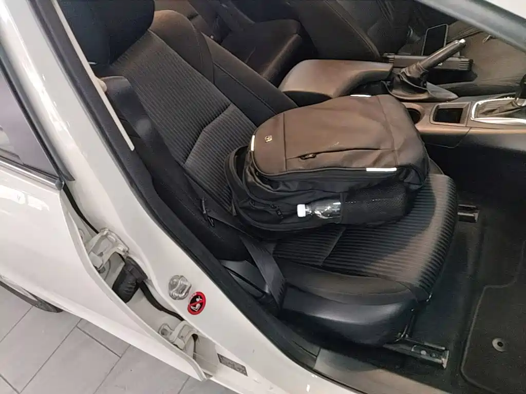 Mazda 3 Angkesela 2015 — фото 25