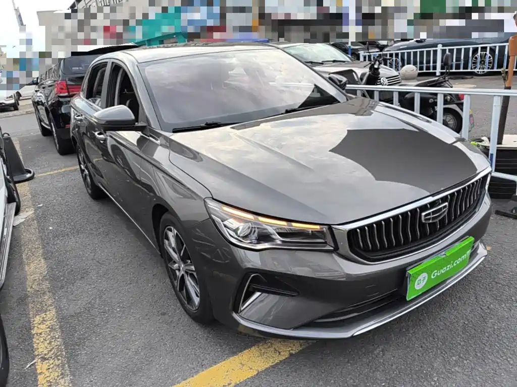 Geely Emgrand 2024