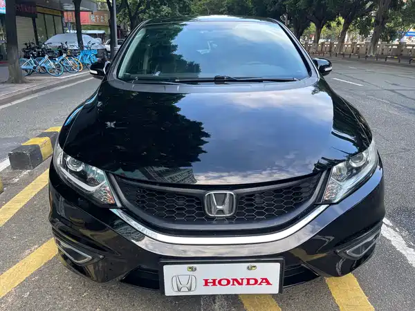 Honda Jade 2014