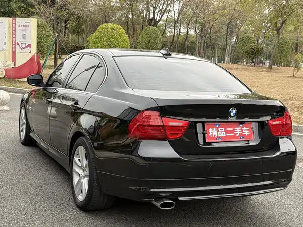 BMW 3 Series 2011