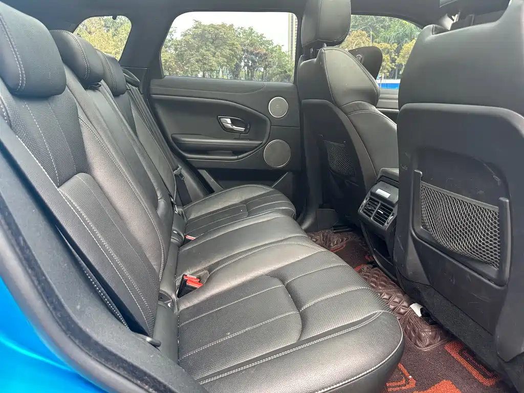 Land Rover Evoque 2018 — фото 12