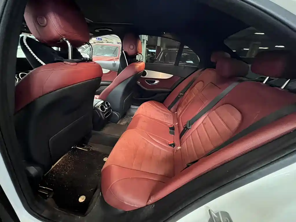 Mercedes-Benz C-Class 2020