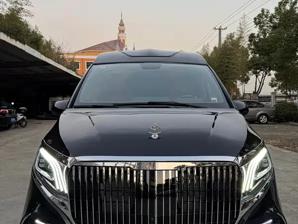 Mercedes-Benz Vito 2024