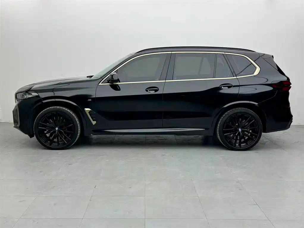 BMW X5 2025 — фото 3