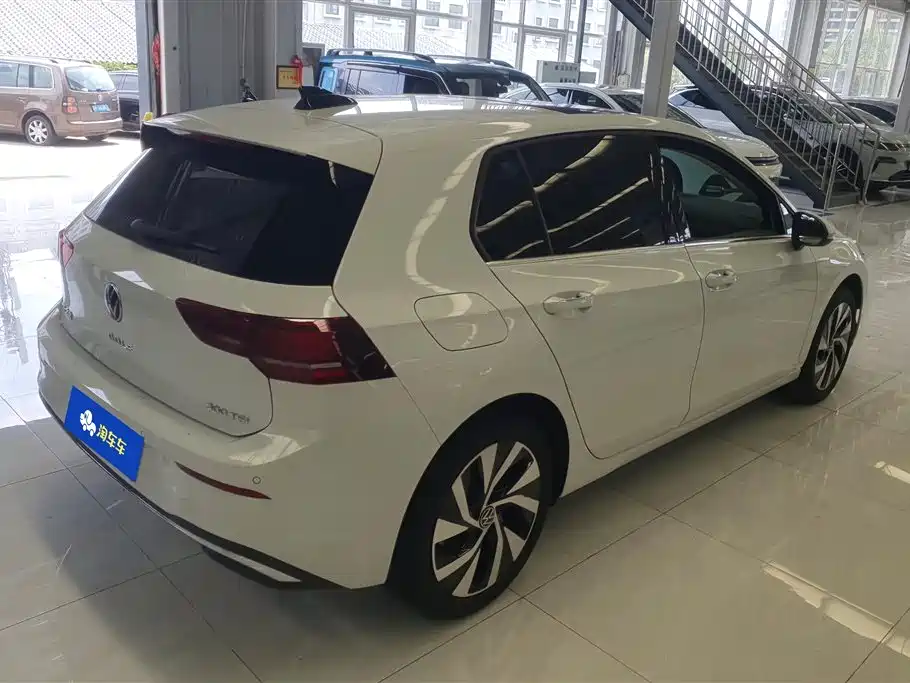 Volkswagen Golf 2026