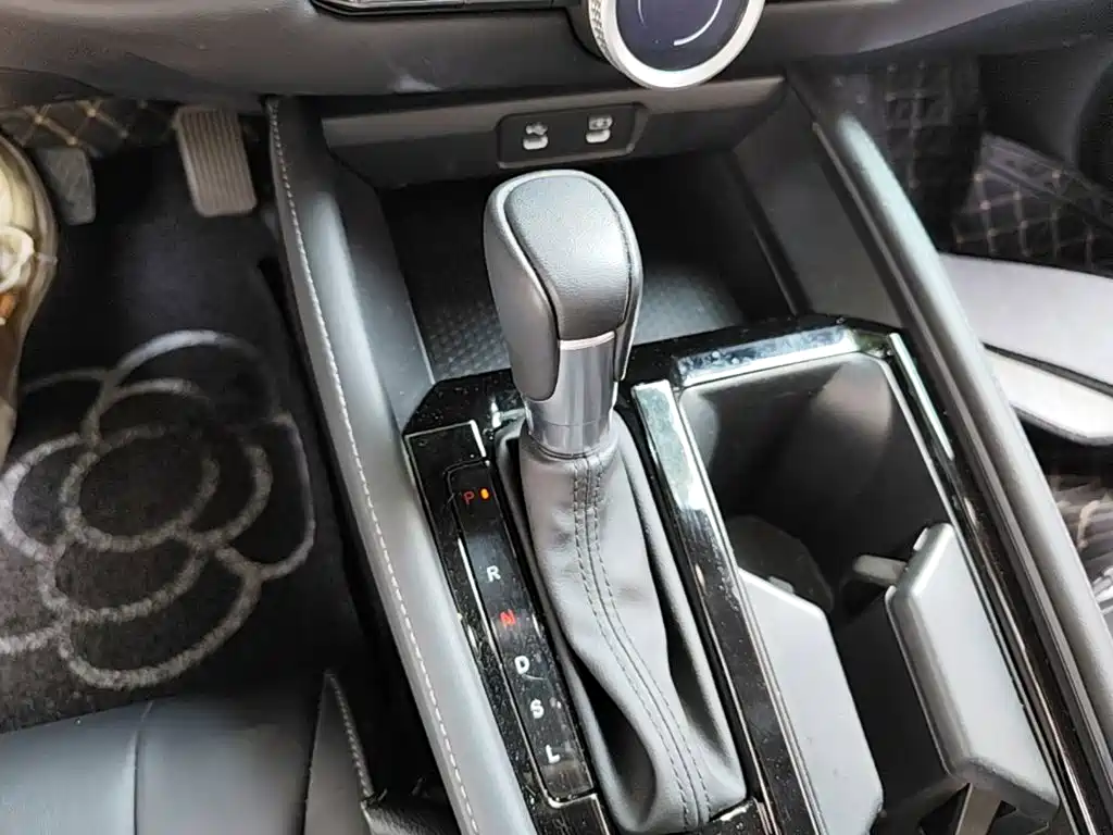 Honda Inspire 2024 — фото 14