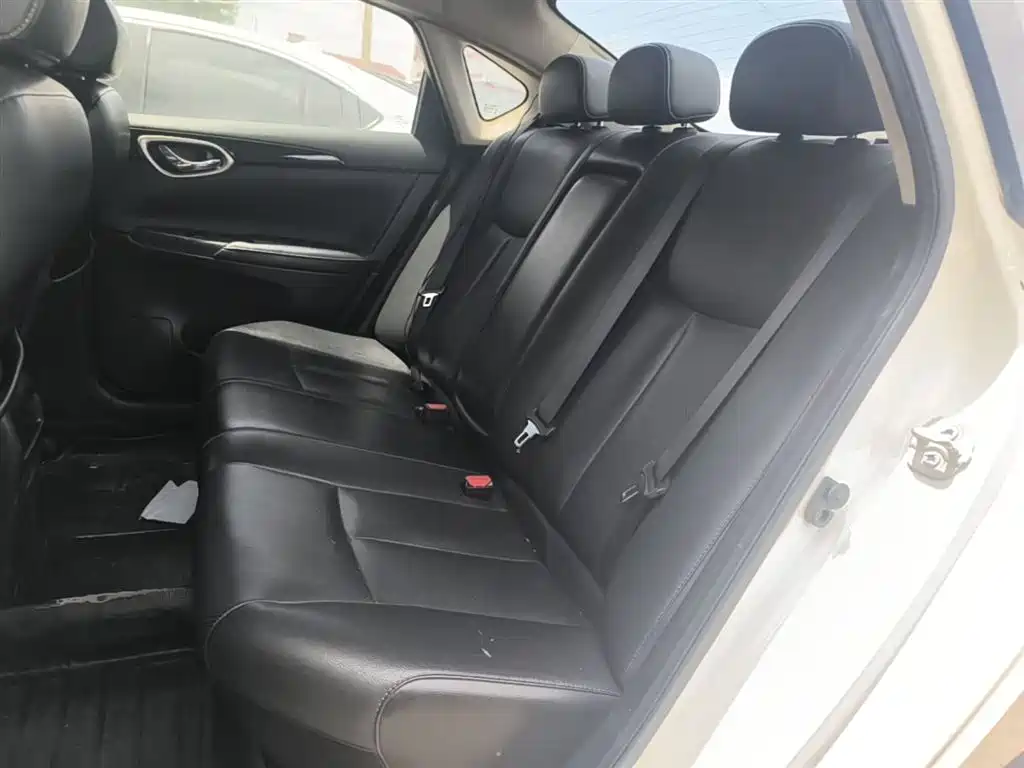 Nissan Sylphy 2018 — фото 17