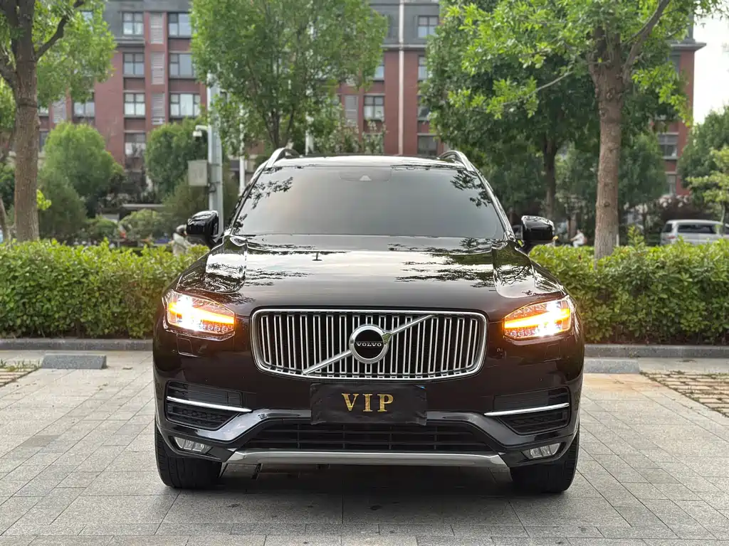 Volvo XC90 2017 — фото 2