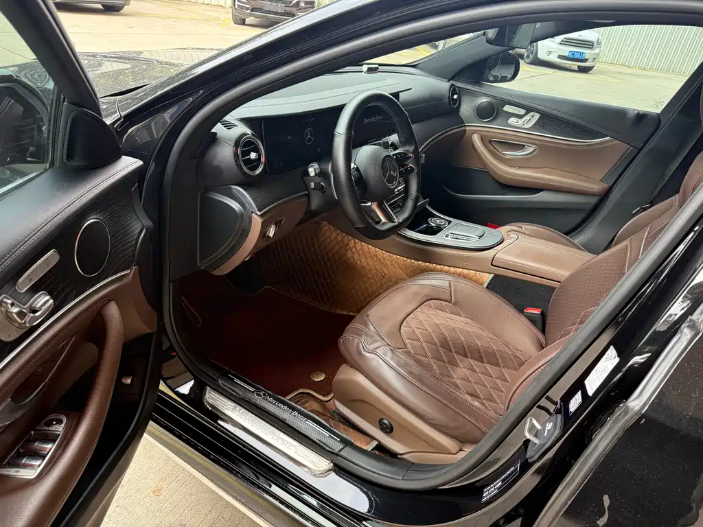 Mercedes-Benz E-Class 2021 — фото 3