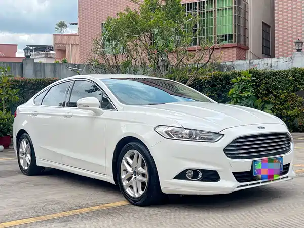 Ford Mondeo 2015