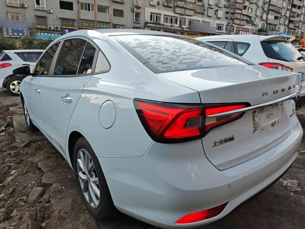 Roewe i5 2020