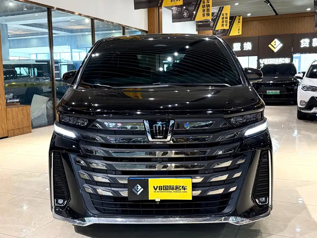 Toyota Vellfire 2025 — фото 2