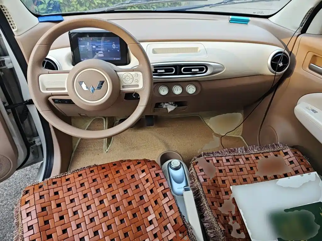 Wuling MINIEV 2025