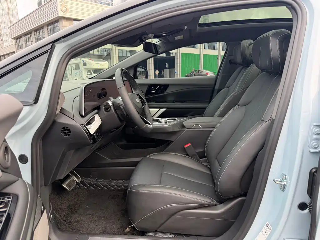 Cadillac IQ 2024