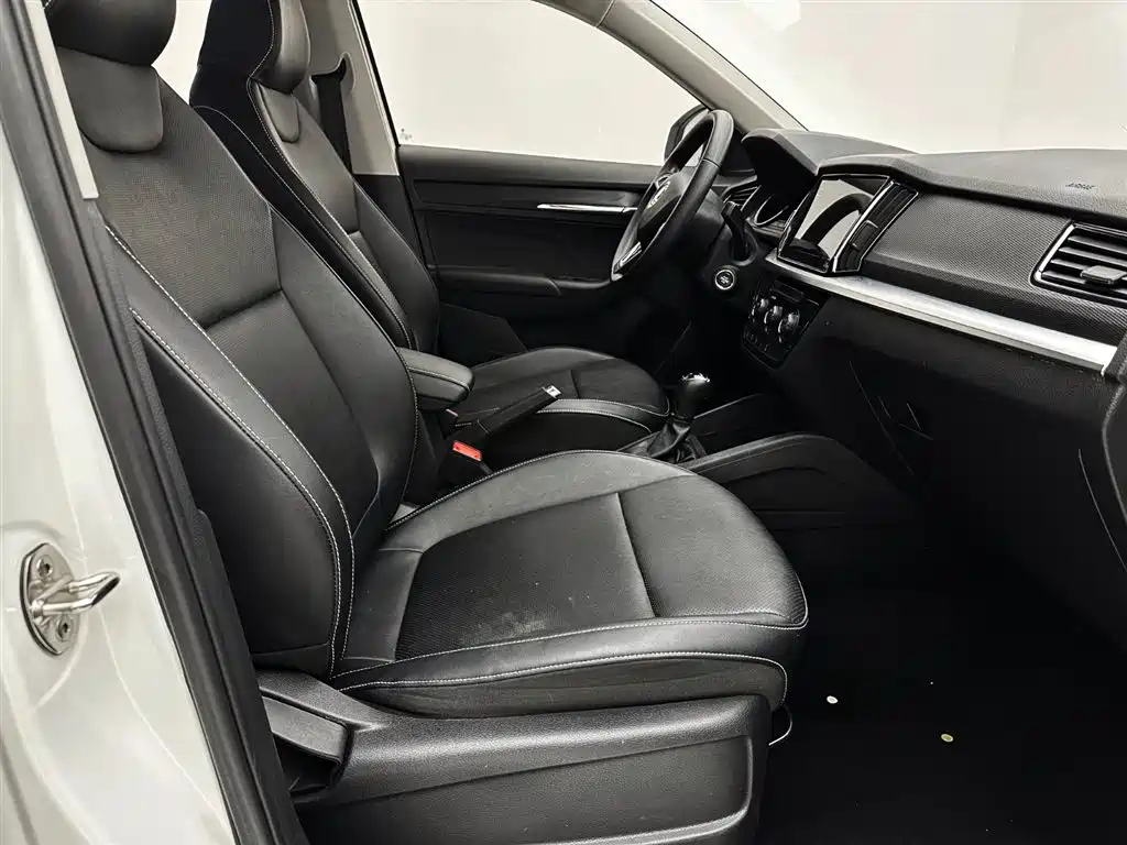 Skoda Kamiq 2022 — фото 20
