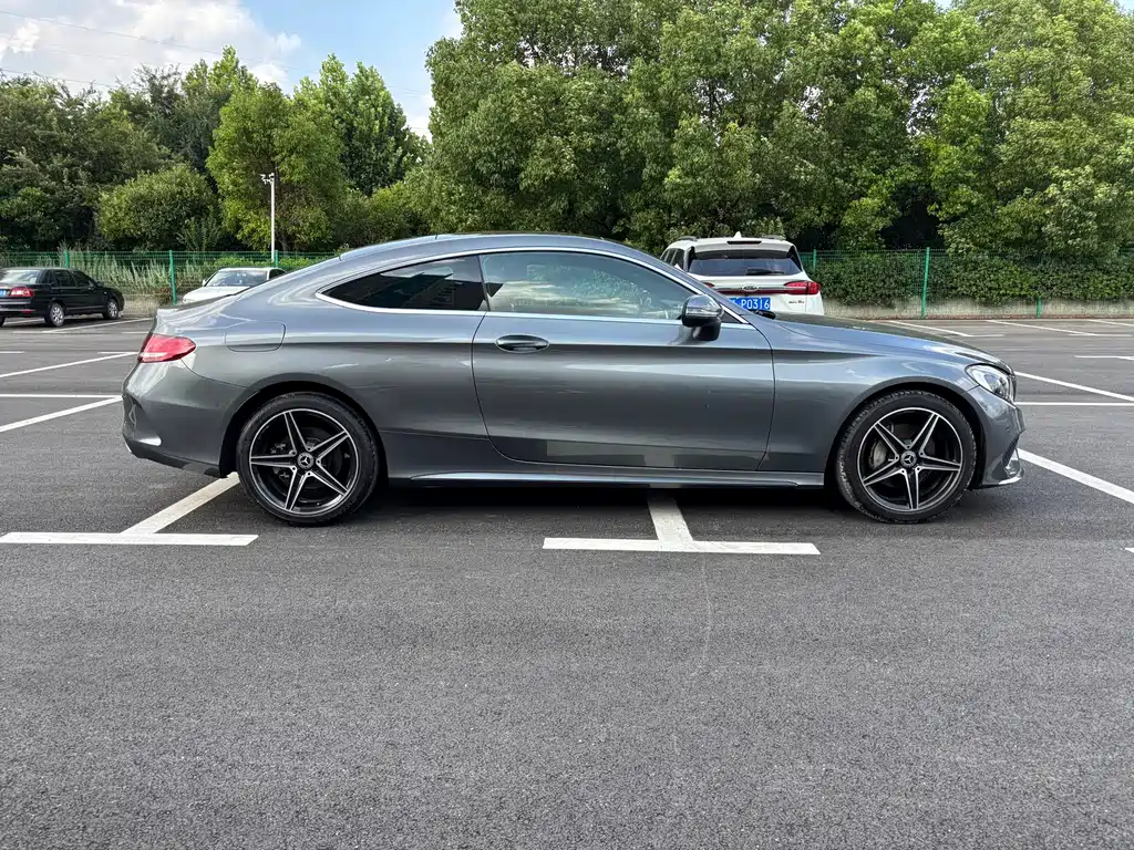 Mercedes-Benz C-Class 2017
