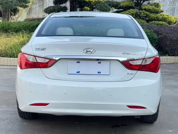 Hyundai Sonata 2013
