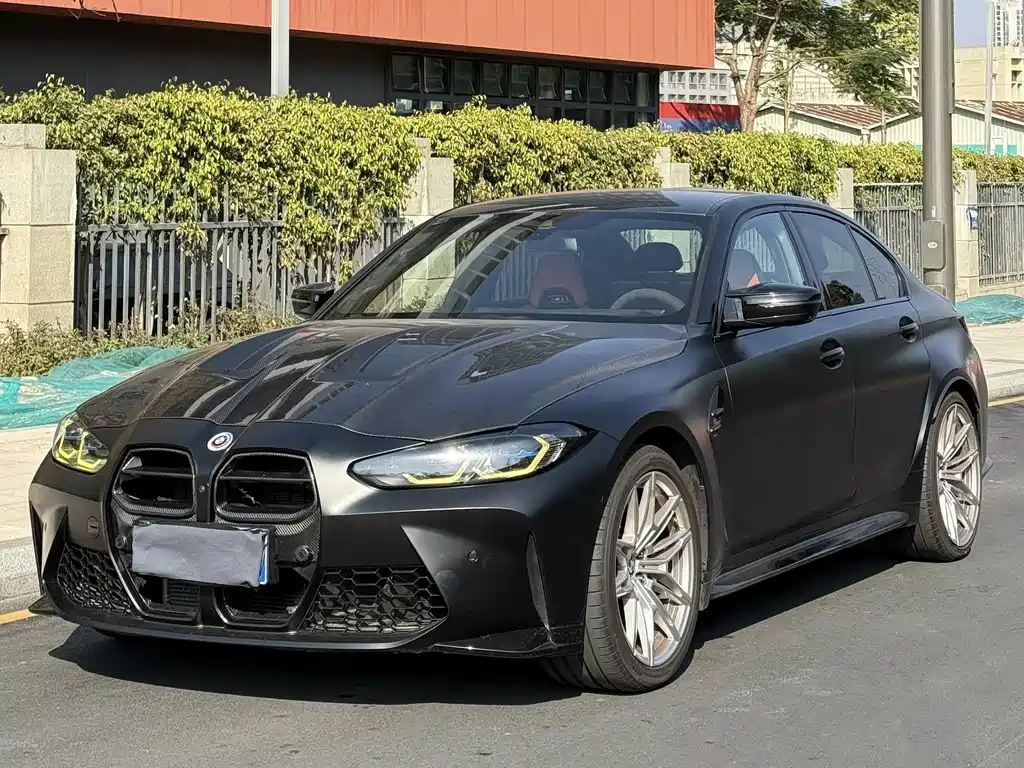 BMW M3 2024 — фото 1