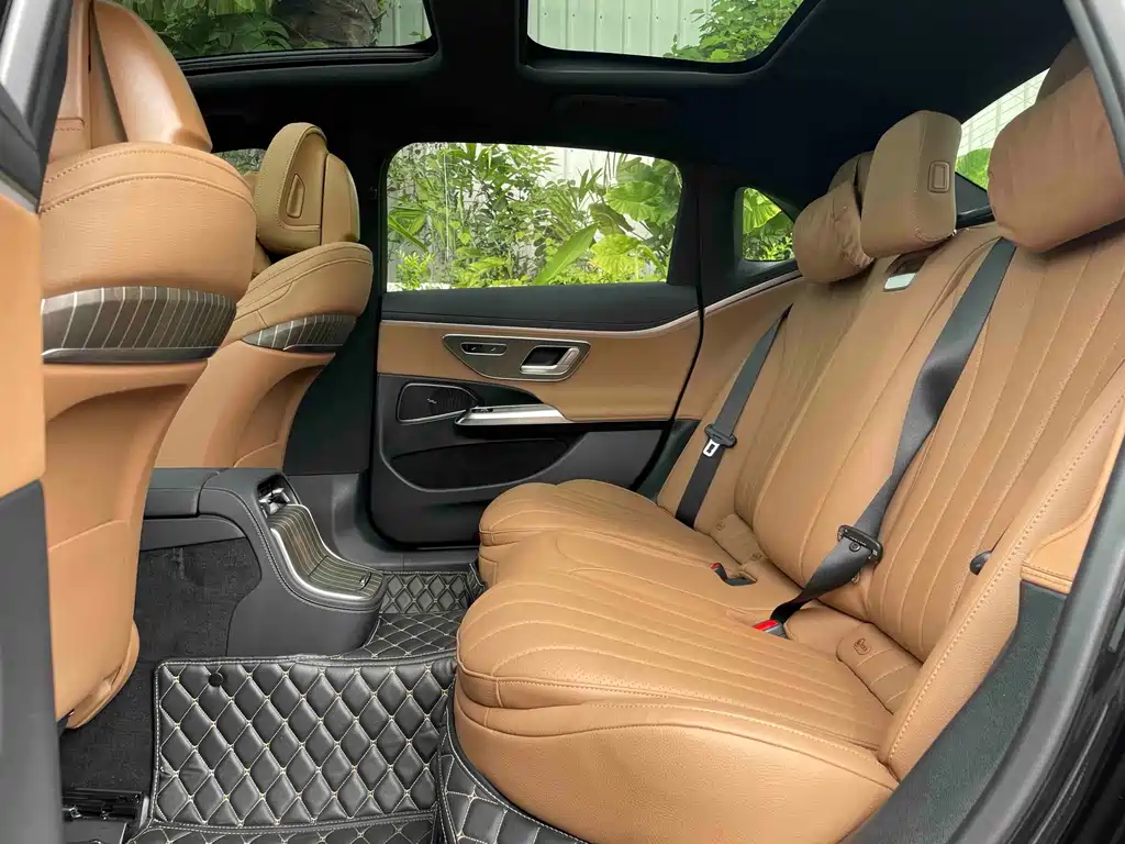 Mercedes-Benz E-Class New Energy 2024 — фото 6