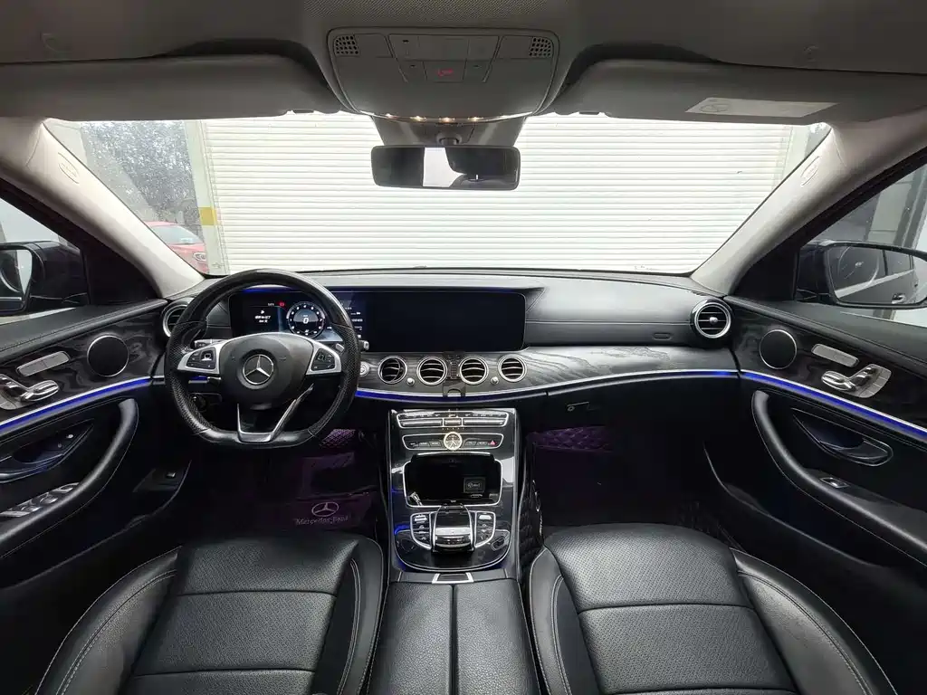 Mercedes-Benz E-Class 2016 — фото 13