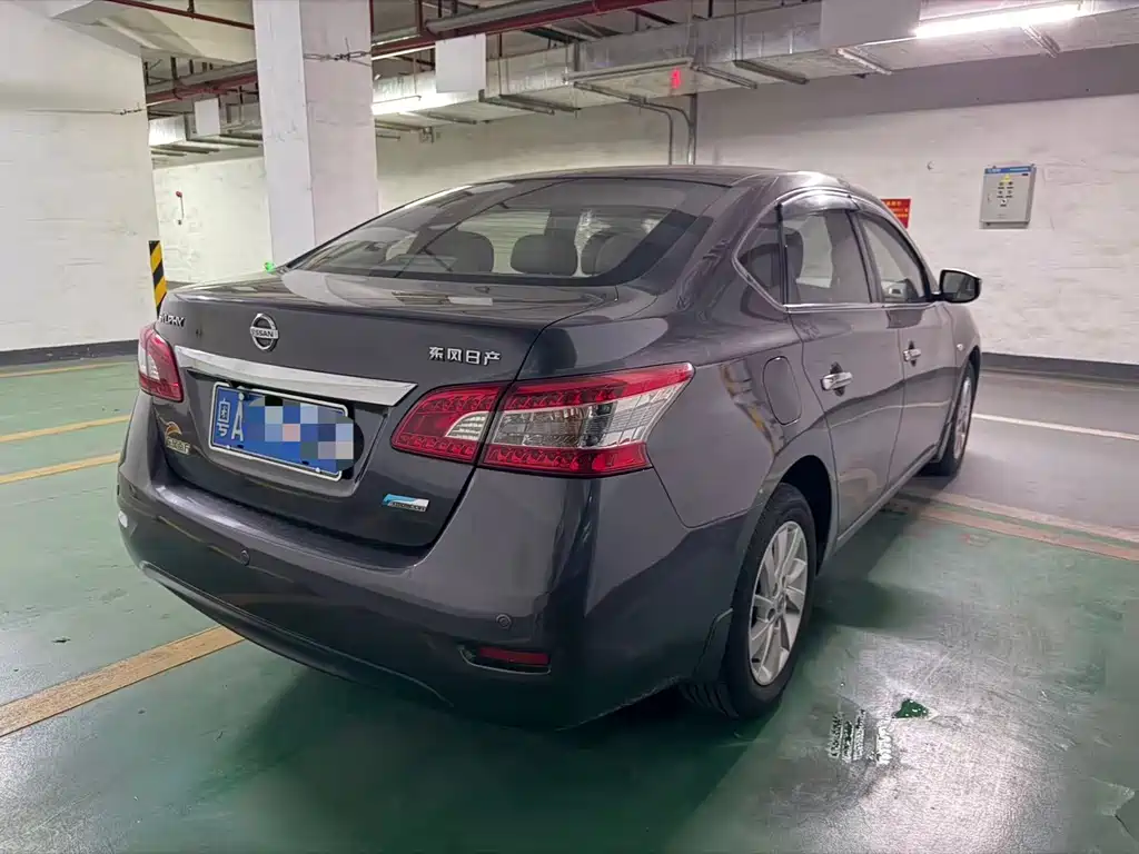 Nissan Sylphy 2012
