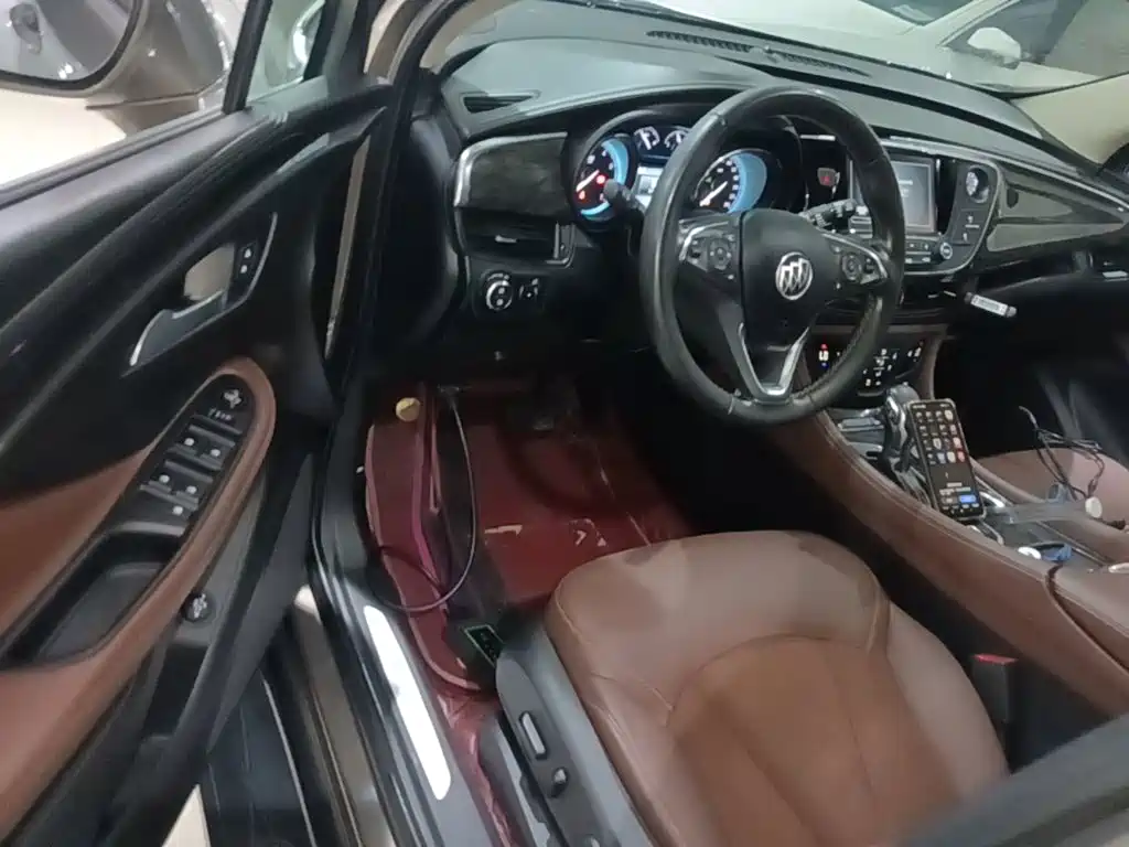 Buick Envision Plus 2016 — фото 16