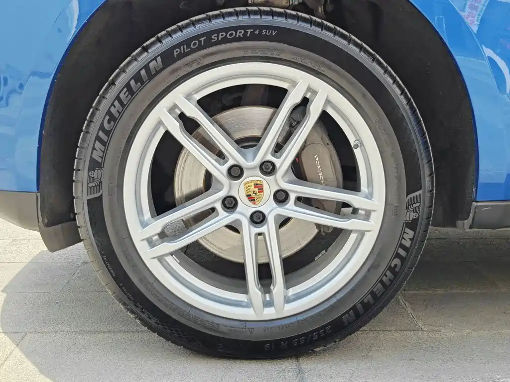 Porsche Macan 2014 — фото 13