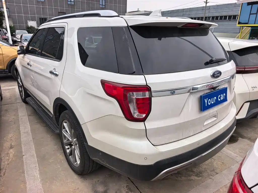 Ford Explorer 2017 — фото 4