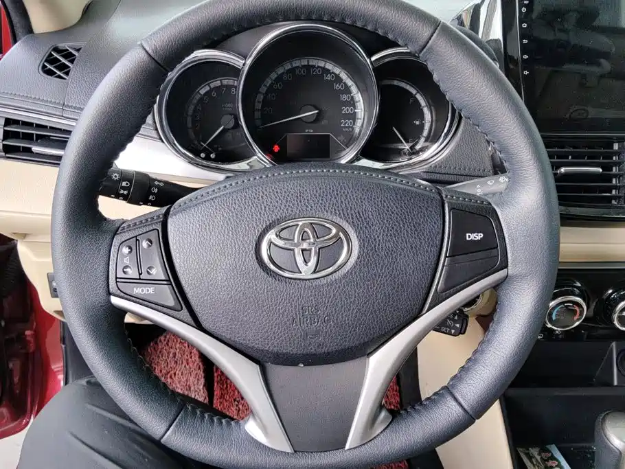 Toyota Vios 2016 — фото 15