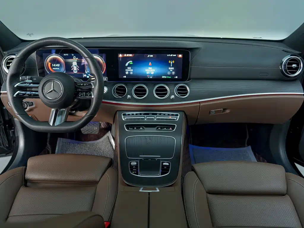 Mercedes-Benz E-Class 2022 — фото 10