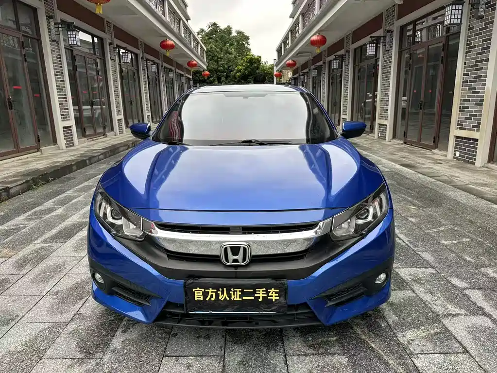 Honda Civic 2017 — фото 2