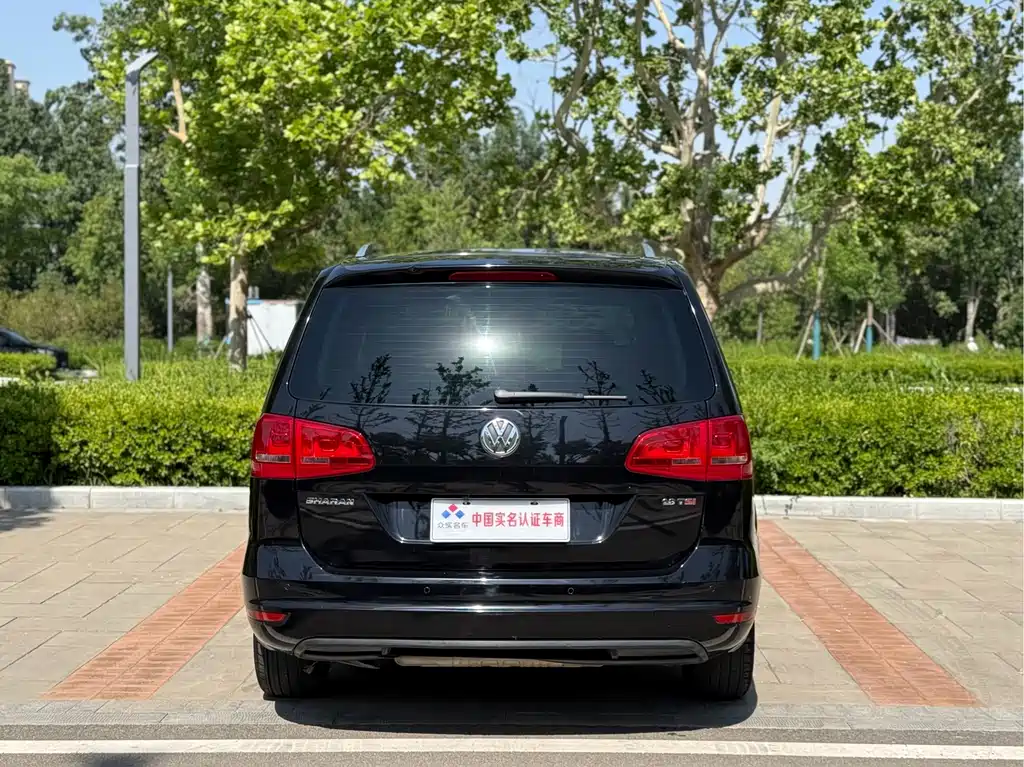 Volkswagen Sharan 2016 — фото 18